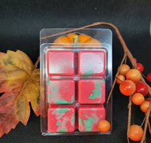Load image into Gallery viewer, Apples and Maple Bourbon Wax Melts